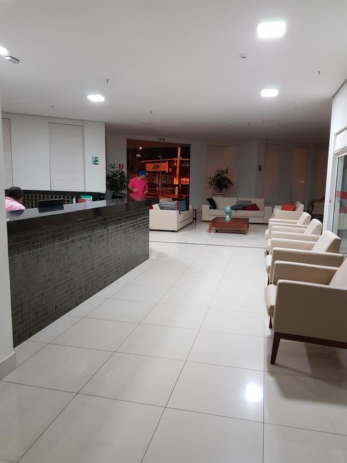 Residencial Casa Da Madeira Apartment Caldas Novas Luaran gambar